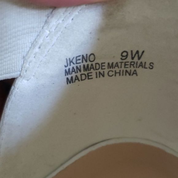 Shoes - Picture 8 of 8